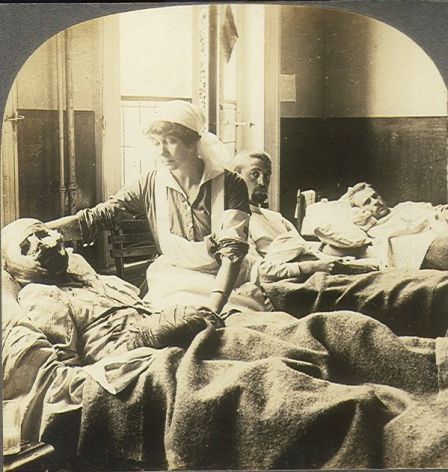 Nurse treating WWI injured soldiers