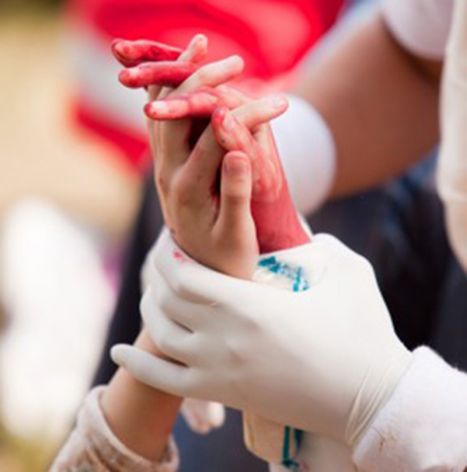 Medic treating Boston bombing injury